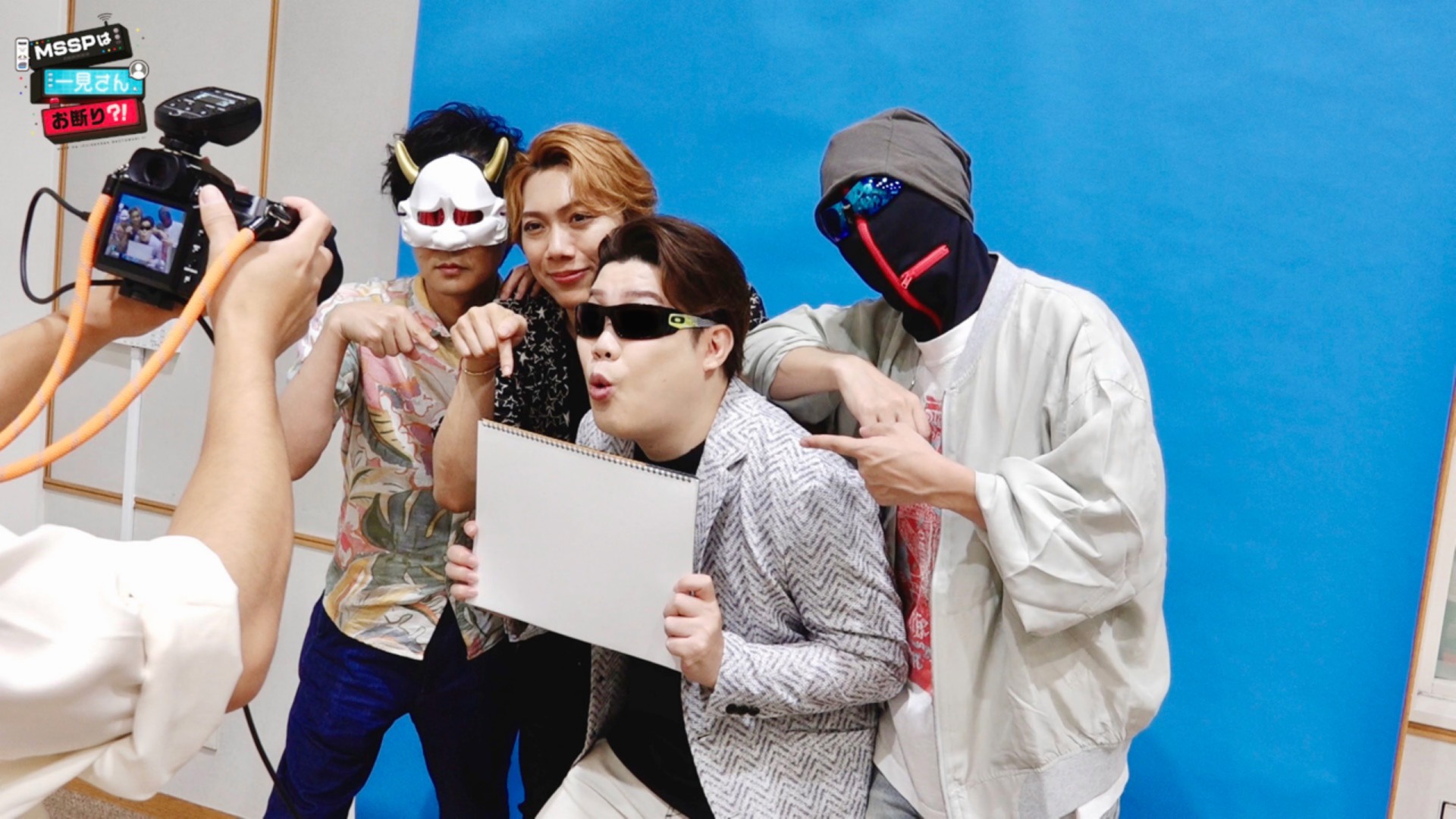 会員限定】早期入会特典 撮影風景ビハインド映像 | QloveR（クローバー）